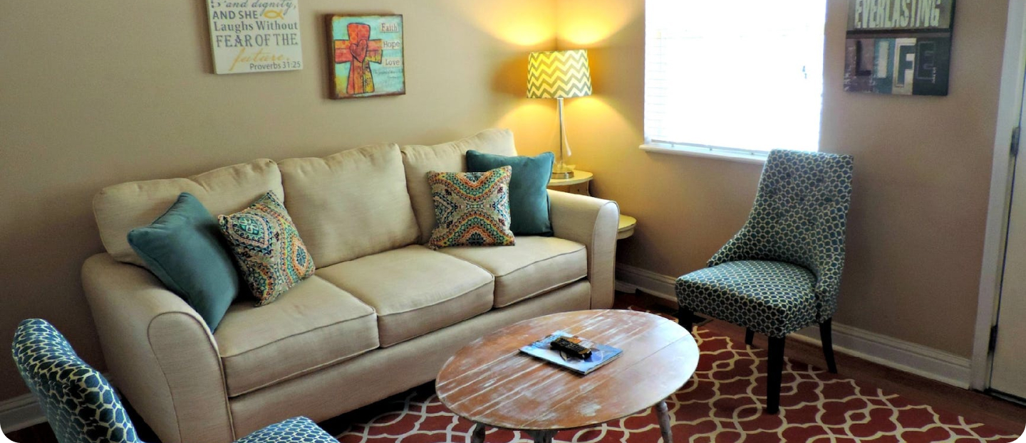 Replenish your Sofa’s Condition
with our Customized Sofa
Cleaning Services